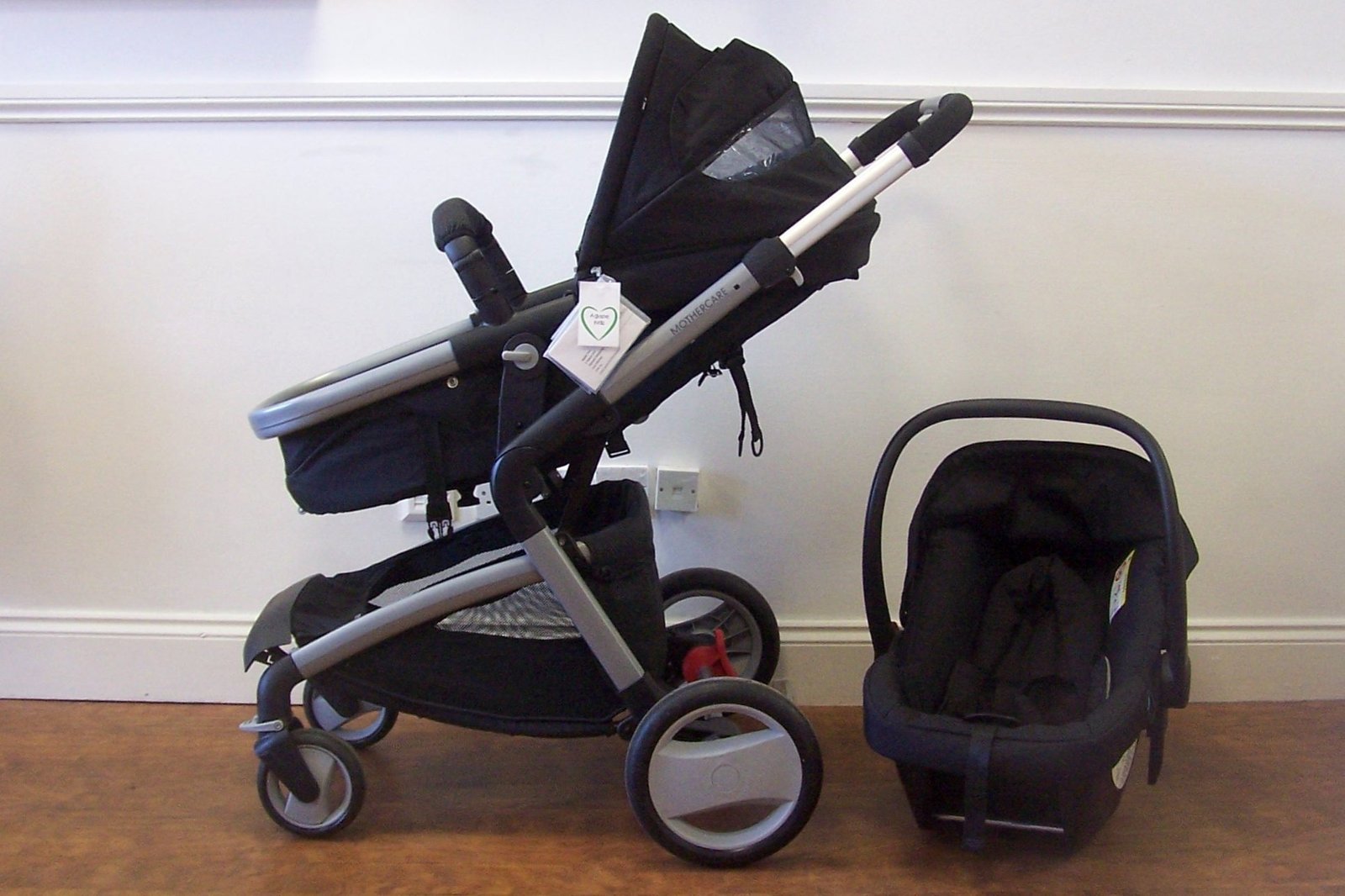 mothercare car seat and pushchair